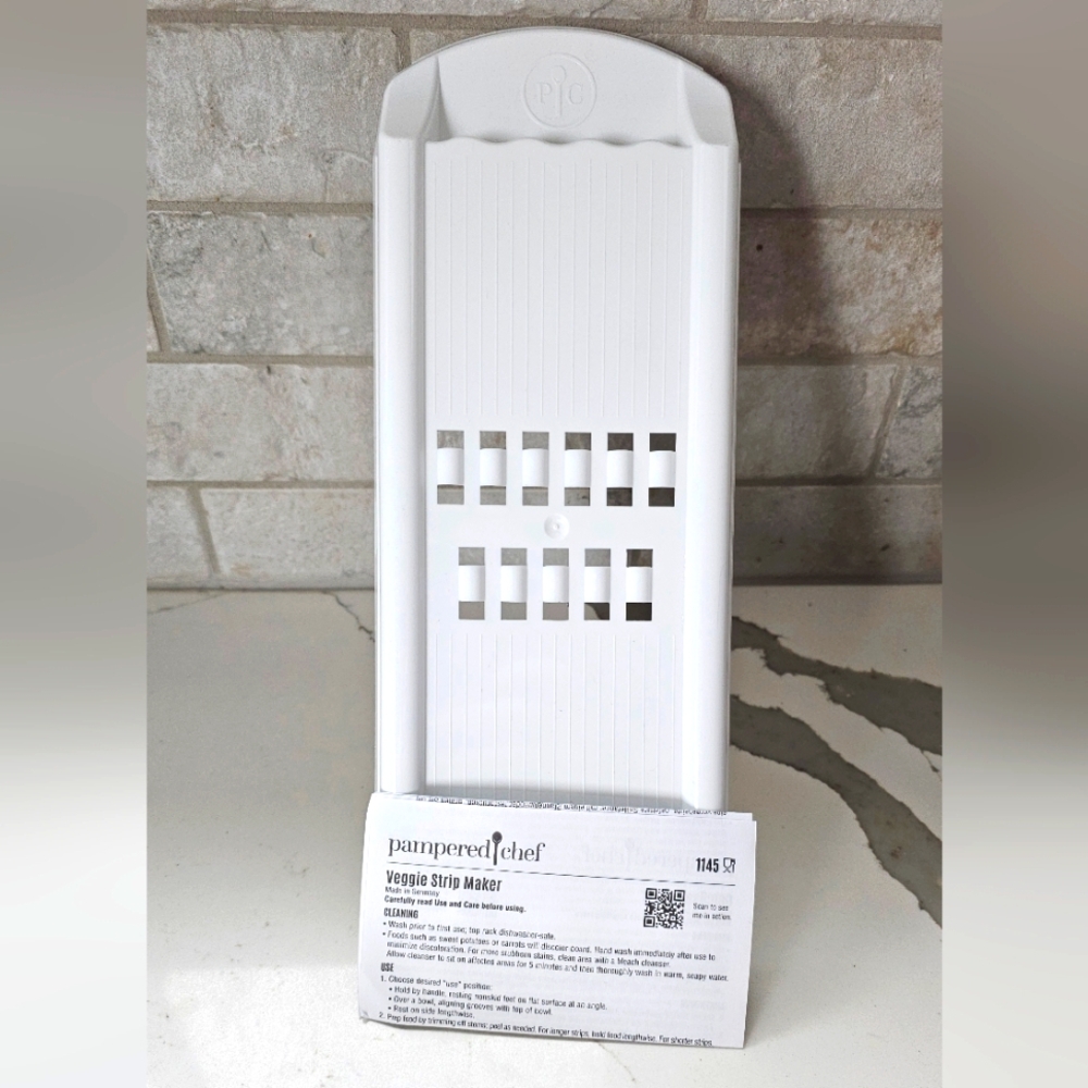 Pampered Chef Veggie Slicer